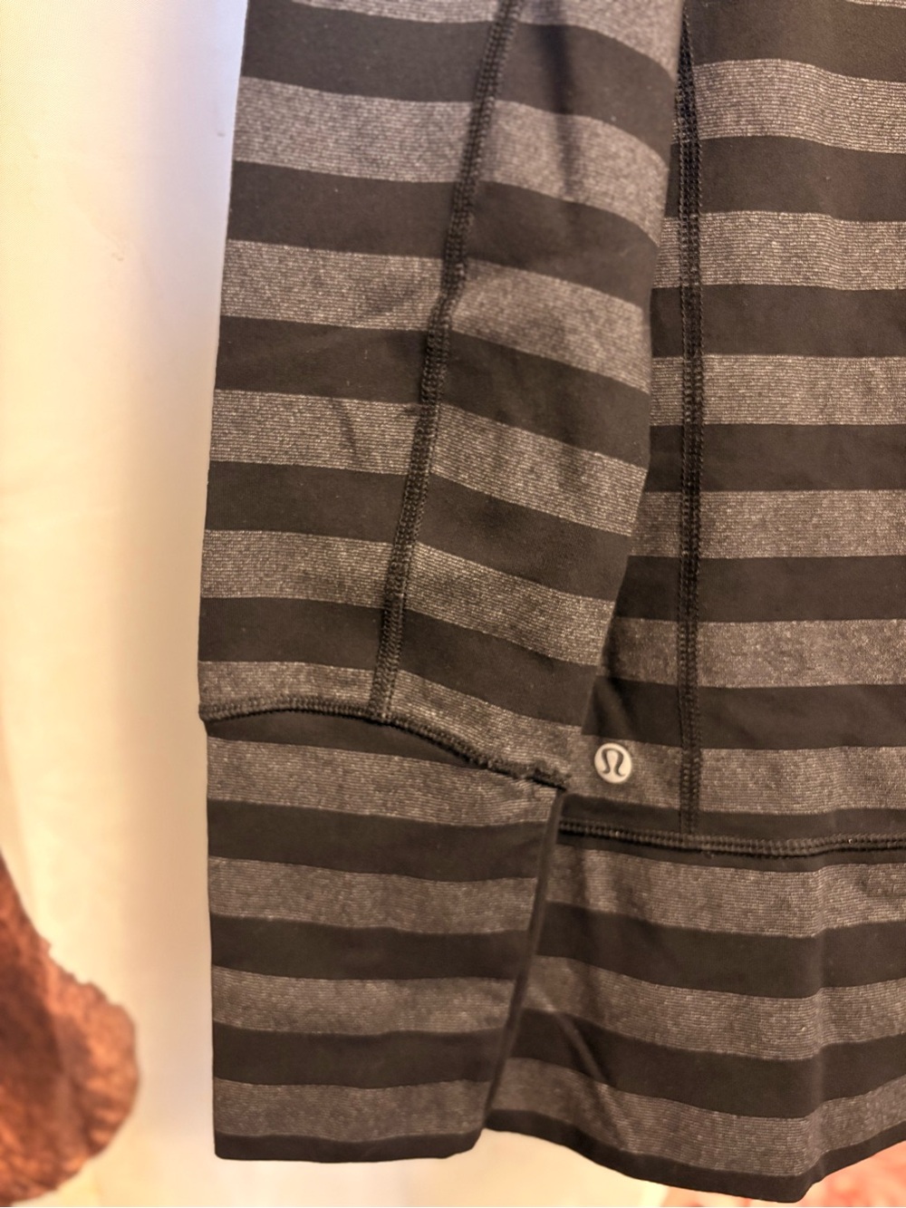 Size 10 lululemon Striped Hooded Zip-Up Jacket - Black/Gray - Picture 8 of 9